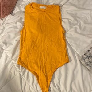 Aritzia Babaton Bodysuit